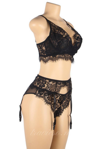 Embroidery Underwire Garter Lingerie Set